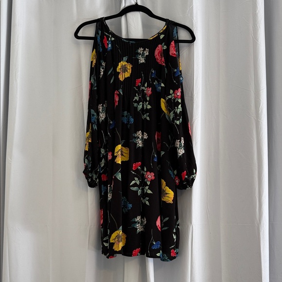 Old Navy Dresses & Skirts - Old Navy Floral Long Sleeve Mini Dress Black Multicolor Women’s Medium